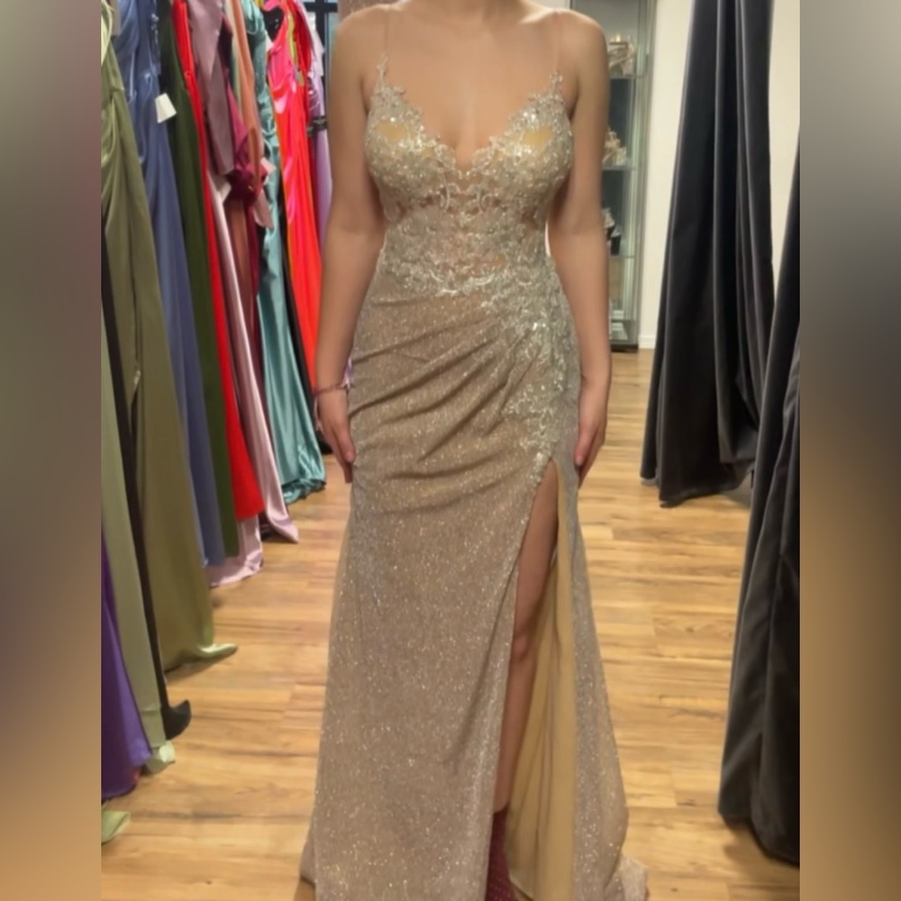 Formal / Prom dress